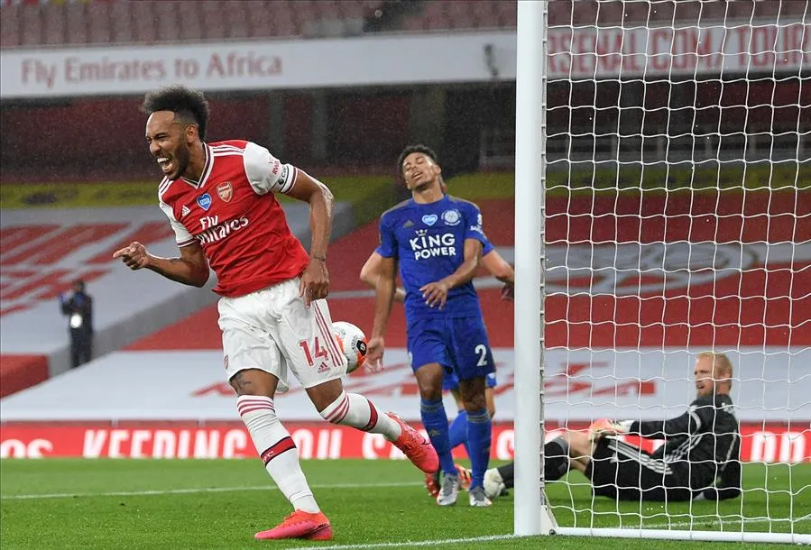 Aubameyang festeja su gol