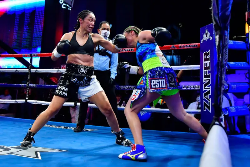 PROMOCIÓN ZANFER Jackie Nava y la Chacala en pelea