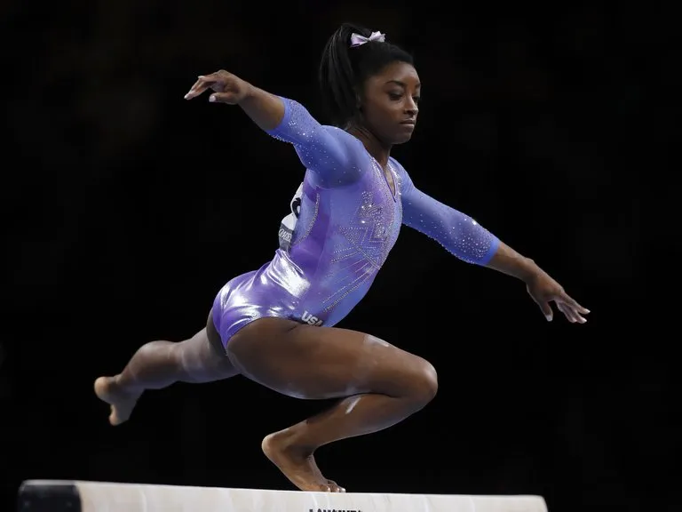 Simone en competencia con EU