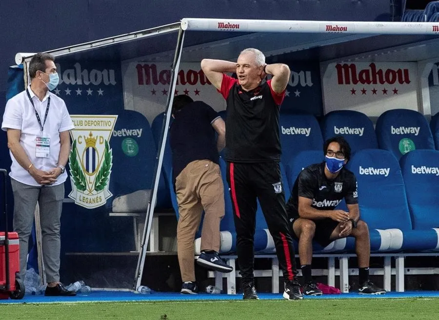EFE Javier Aguirre durante un partido del Leganés