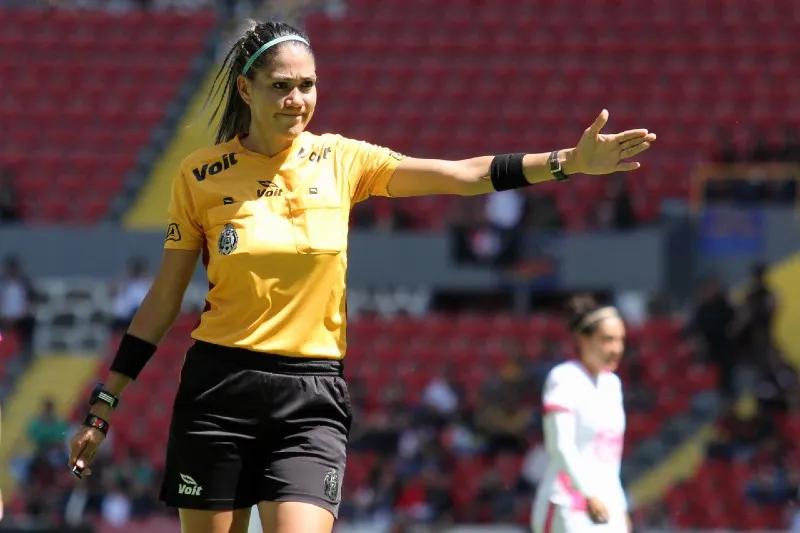 Diana Pérez, en un juego de la Liga MX Femenil