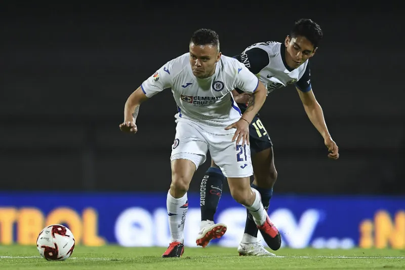 Cabecita Rodríguez en partido ante América