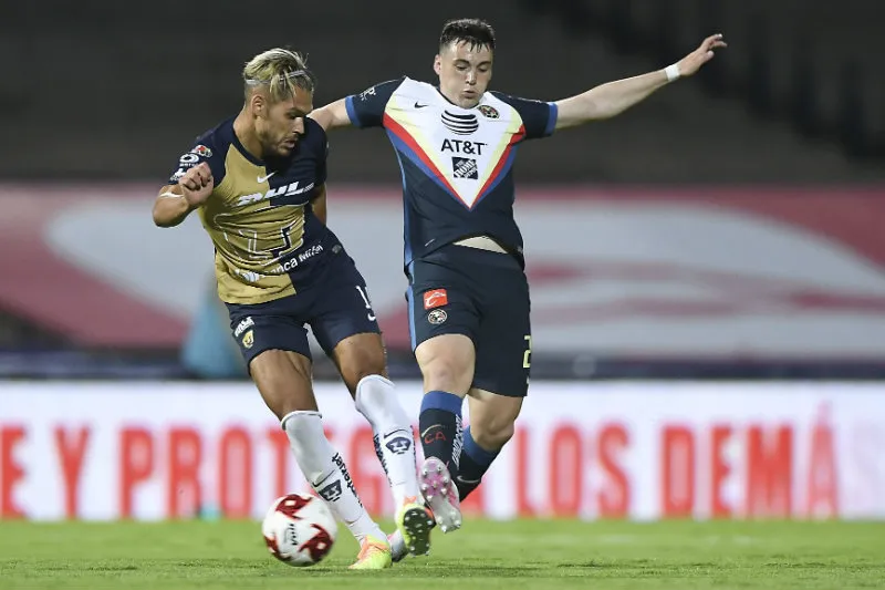 Freire y Viñas en partido de la Copa por México