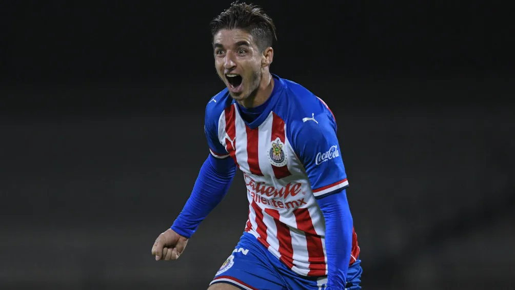 Brizuela celebrando su anotación ante América