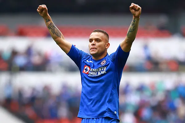 IMAGO7 El uruguayo festeja un gol con La Máquina