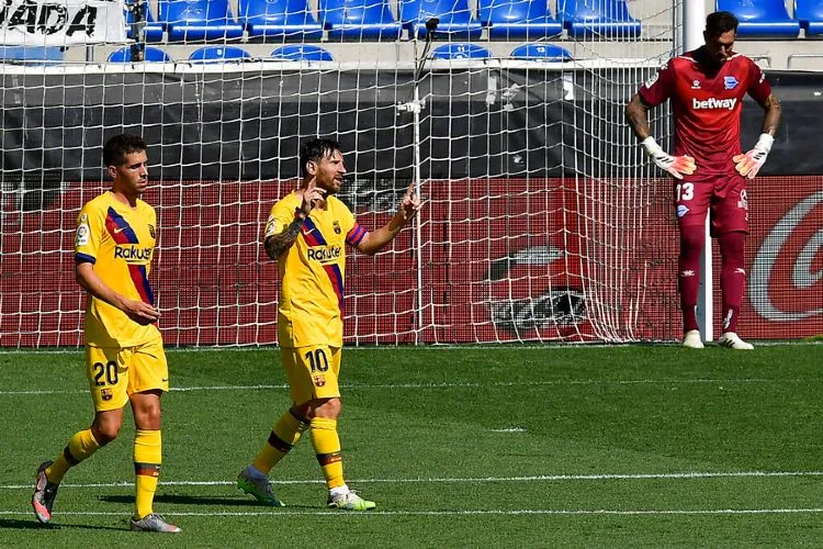 Lionel Messi celebrando un gol con Barcelona