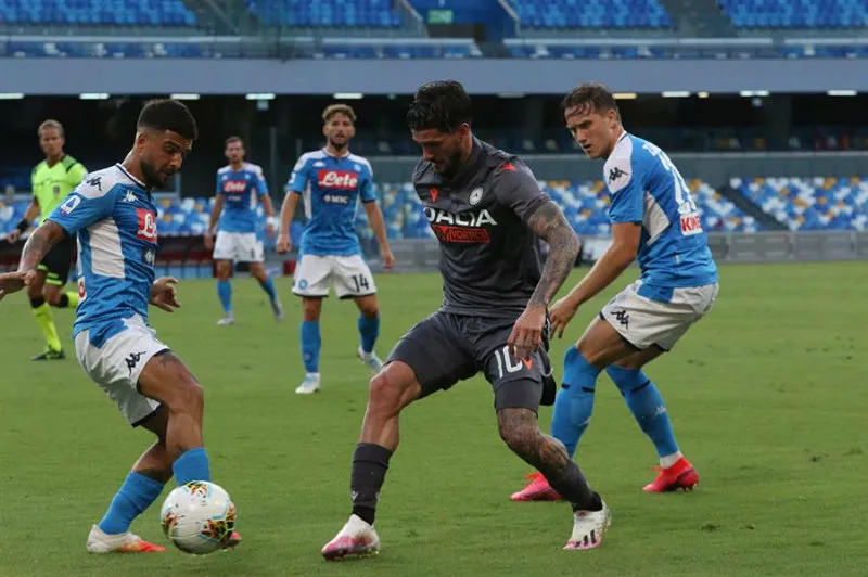 Napoli vs Udinese en partido
