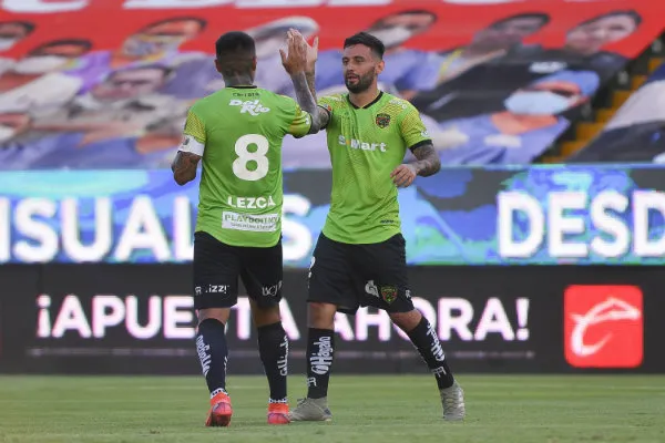 IMAGO7 Jugadores de Bravos durante un partido