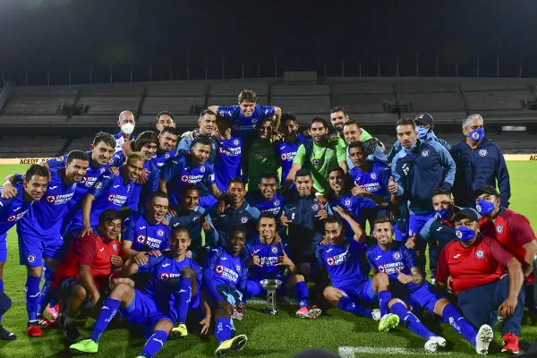 La Máquina luego de ganar la Copa por México