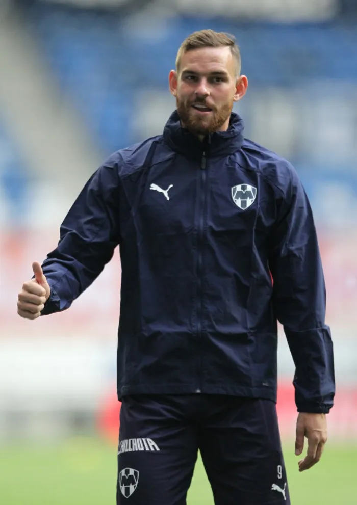 Janssen en un juego de preparación con Monterrey