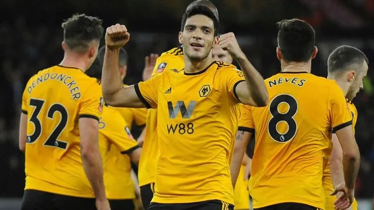 ESPECIAL Raúl Jiménez festeja un gol con Wolves en Premier League