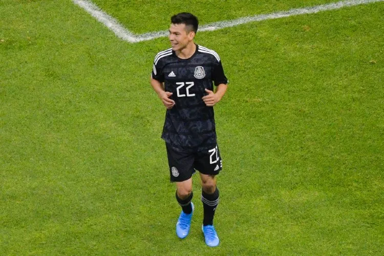 IMAGO7 Hirving Lozano durante un partido con el Tri