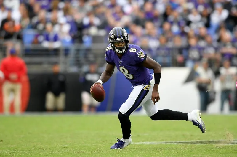 El quarterback de los Ravens en un partido