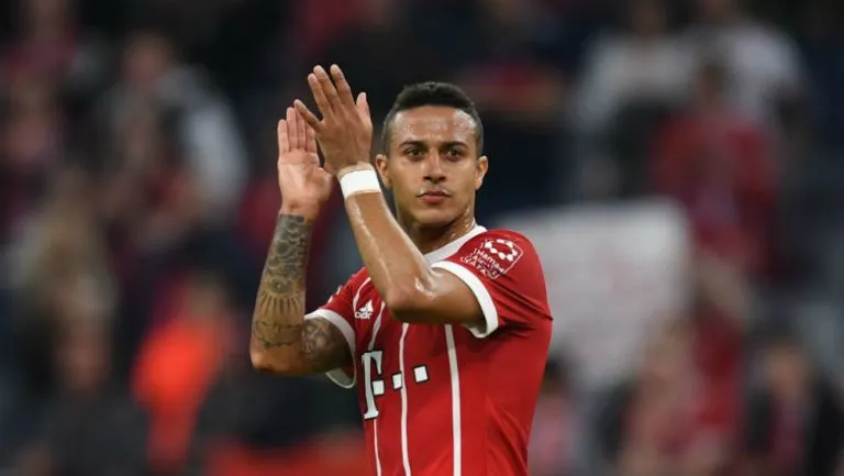 Thiago Alcántara en celebración de gol