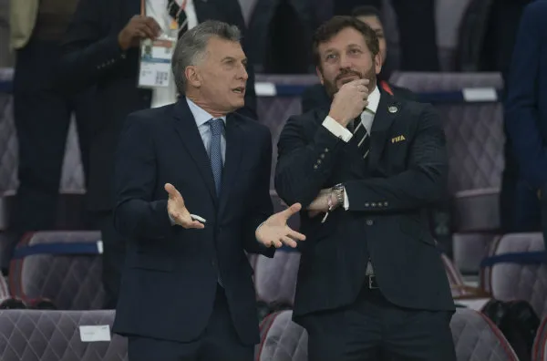 Alejandro Domínguez (derecha) en un partido del Mundial de Clubes