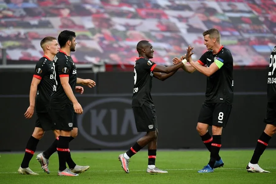 Las 'aspirinas' celebrando su victoria