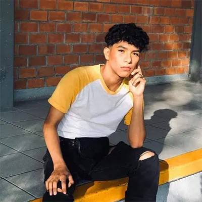 TWITTER @HUMANMX1 Otra de las fotos que circulan del joven