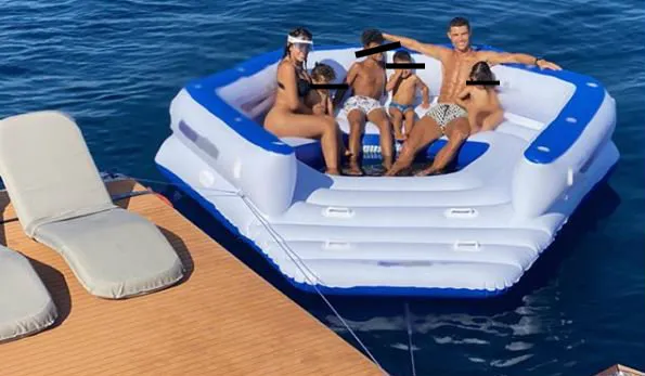 Ronaldo pasa tiempo con su familia