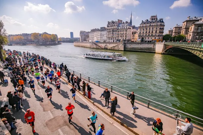 TWITTER @PARISMARATHON Cancelan Maratón de París por coronavirus