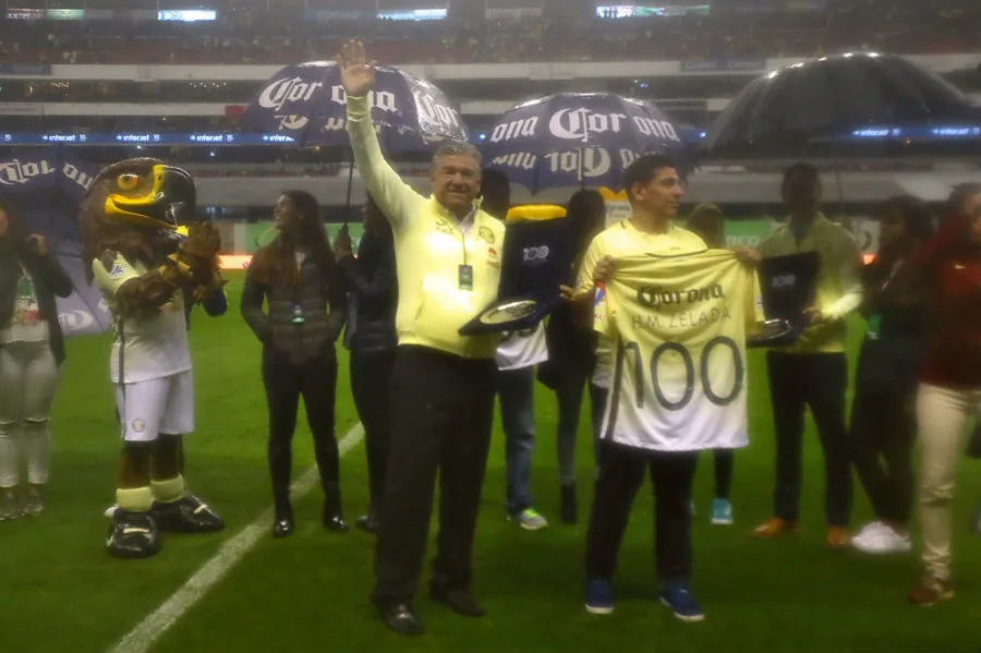 IMAGO7 El exarquero argentino en reconocimiento del América