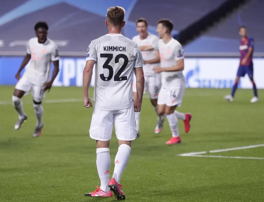 EFE Kimmich festejando el gol a pase de Davies