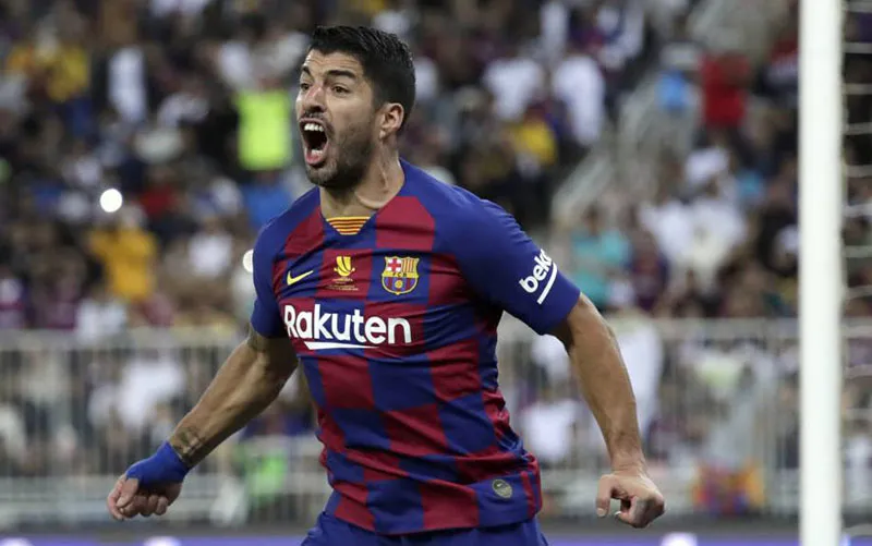 AP Luis Suárez durante un duelo con el Barcelona en LaLiga