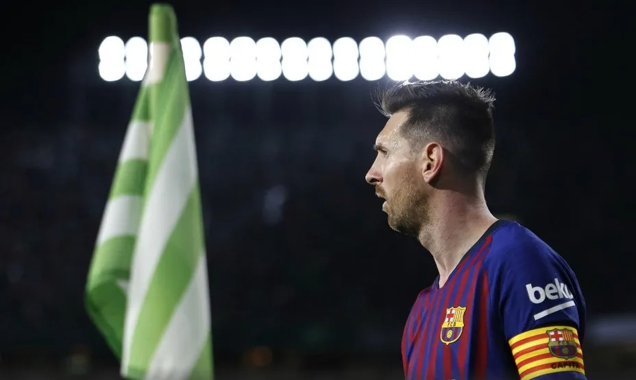 Messi en un juego ante el Betis