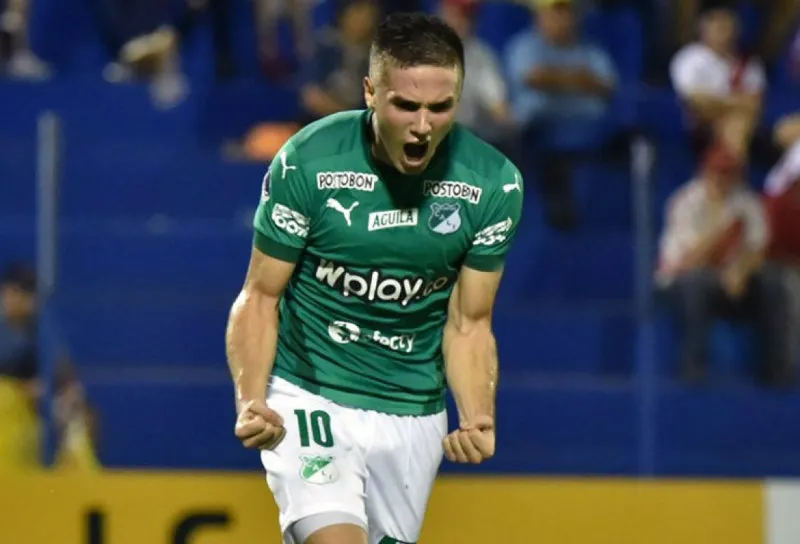 Agustín Palavecino en celebración