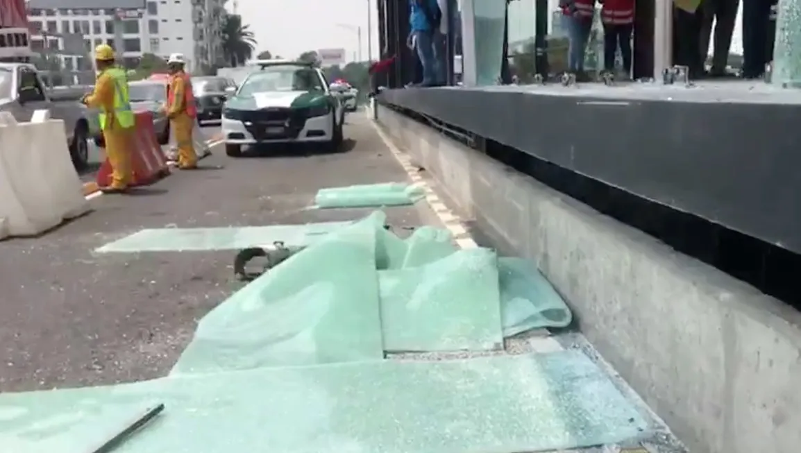 ESPECIAL Daños de la estación Hospital Troncoso