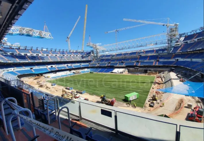 TWITTER @JavierCaireta Remodelación del Santiago Bernabéu