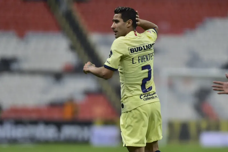 IMAGO7 Luis Fuentes en partido con América