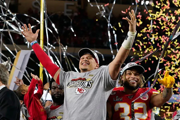 Mahomes celebra la conquista del último Super Bowl