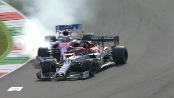 Contacto entre Pérez y Raikkonen