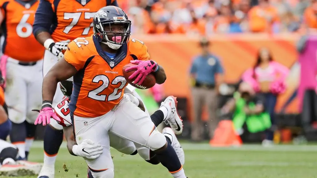 CJ Anderson en acción con Denver Broncos