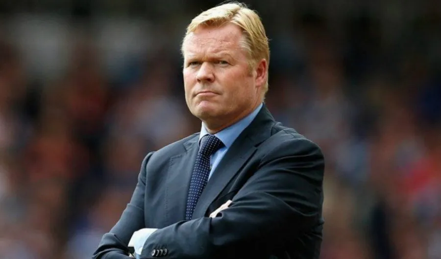 Ronald Koeman habló con los jóvenes del Barcelona