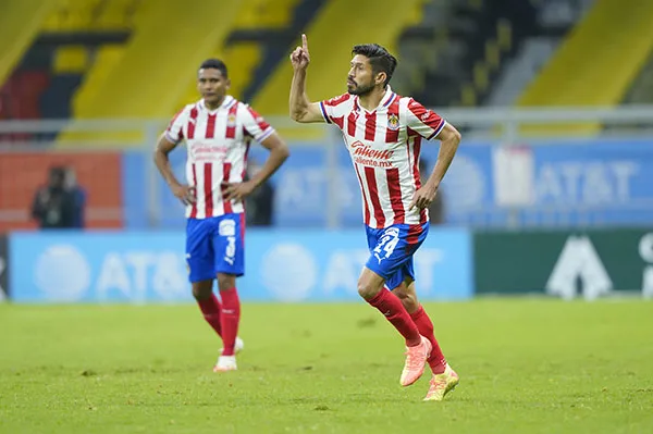 IMAGO7 El delantero de Chivas en el Clásico