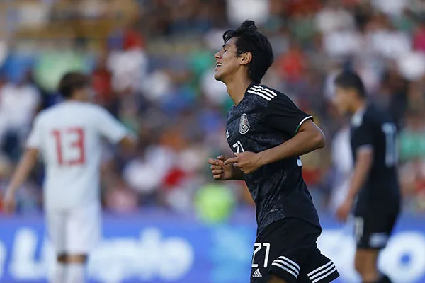 JJ Macías se lamenta tras una falla