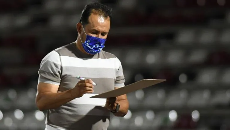 IMAGO7 Juan Reynoso, entrenador de Puebla
