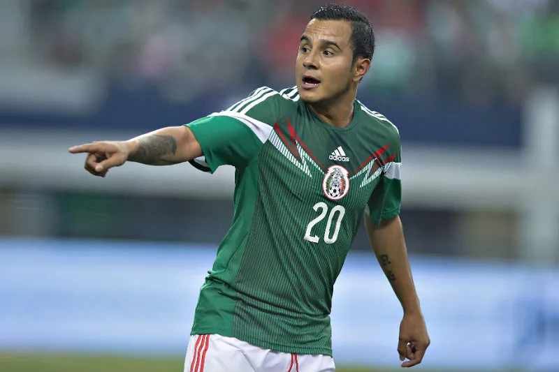 Chapo Montes en partido con el Tri