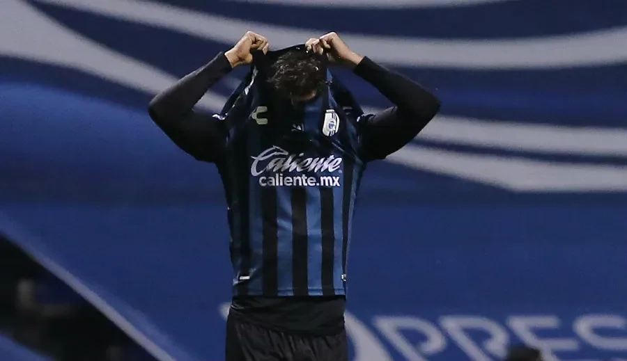 IMAGO7 Fernando Madrigal molesto por el empate de último minuto ante La Franja