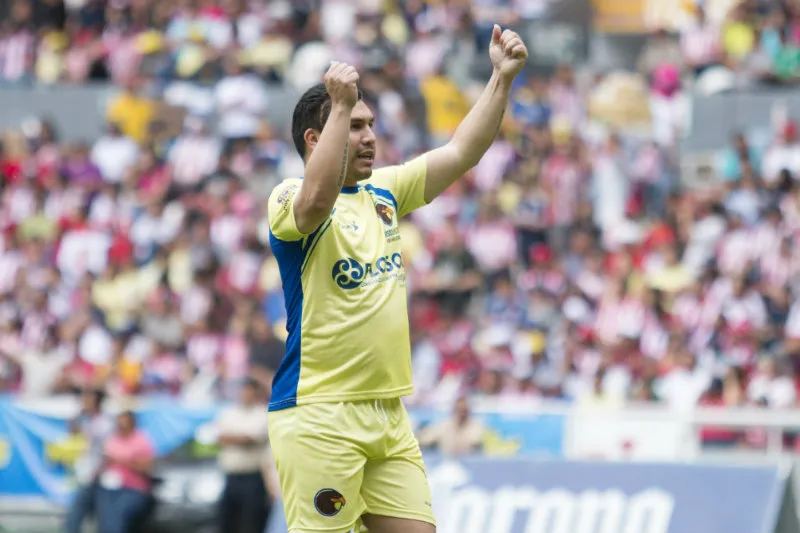 IMAGO7 Salvador Cabañas jugando con América