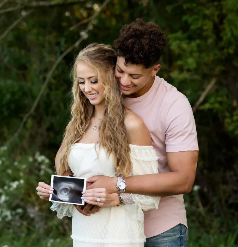 INSTAGRAM:@BRITANNYLYNNE Mahomes y su prometida