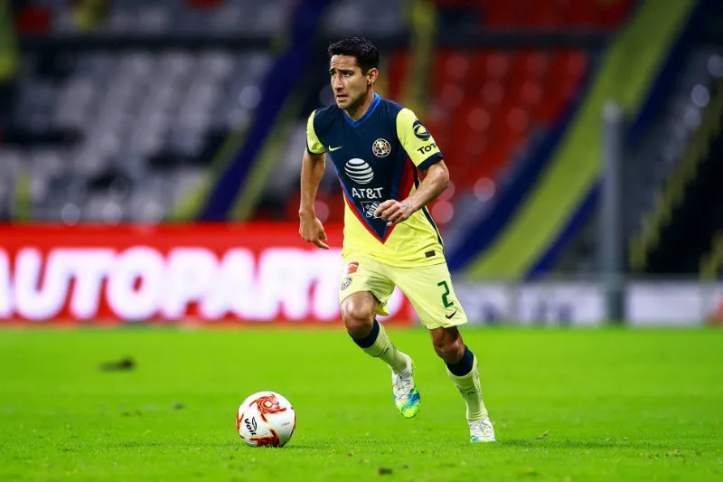 IMAGO7 Luis Fuentes en partido con América