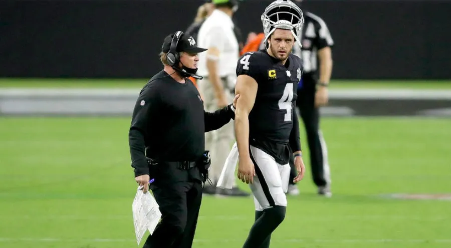 IMAGO7 Jon Gruden con Carr