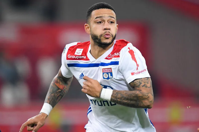 EFE Depay durante un duelo en la Liga de Francia