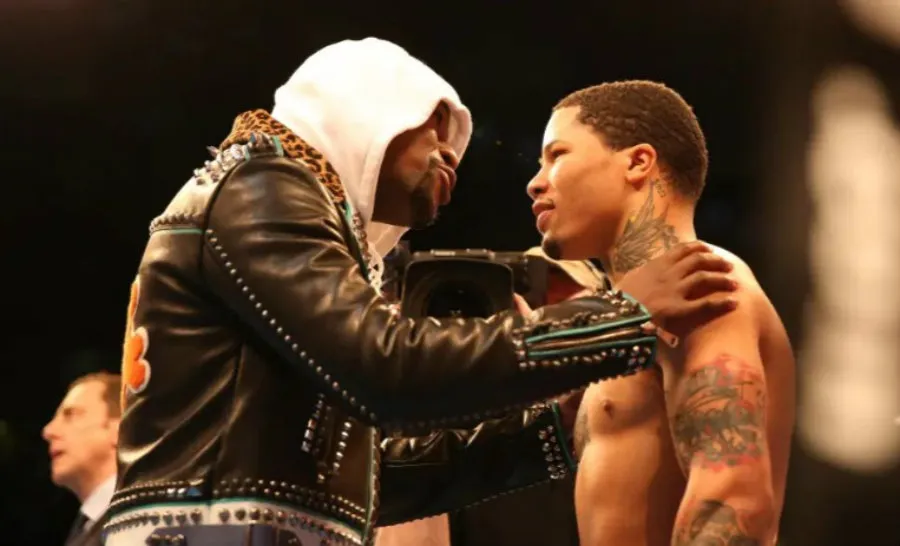 Mayweather Jr. con el Tanque Davis