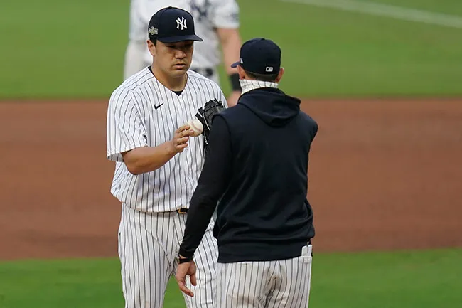 Tanaka sale del partido