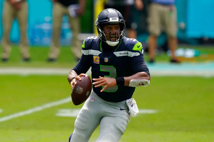 Russell Wilson durante un partido con Seattle