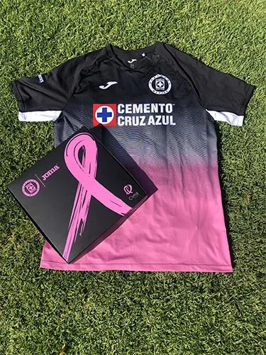 La playera que lanzó Cruz Azul