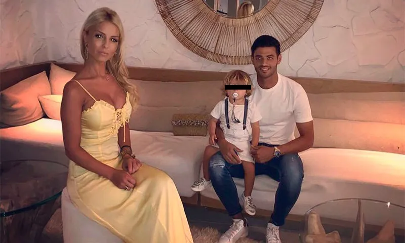 ESPECIAL Carlos Vela y su familia